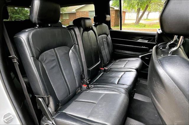 2022 Jeep Wagoneer Series II 4x2