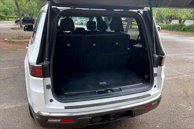 2022 Jeep Wagoneer Series II 4x2