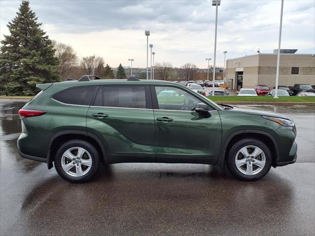 Used 2023 Toyota Highlander L with VIN 5TDKDRAH8PS501473 for sale in Burnsville, Minnesota