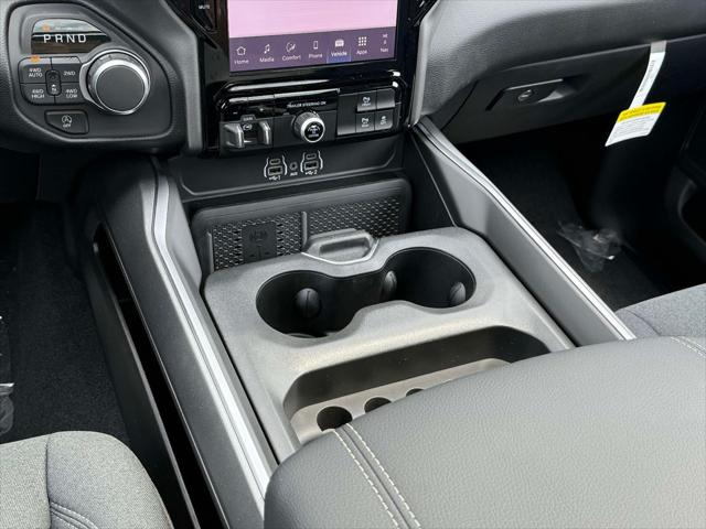 2026 Ram 1500 Big Horn Crew Cab 4x4 64 Box