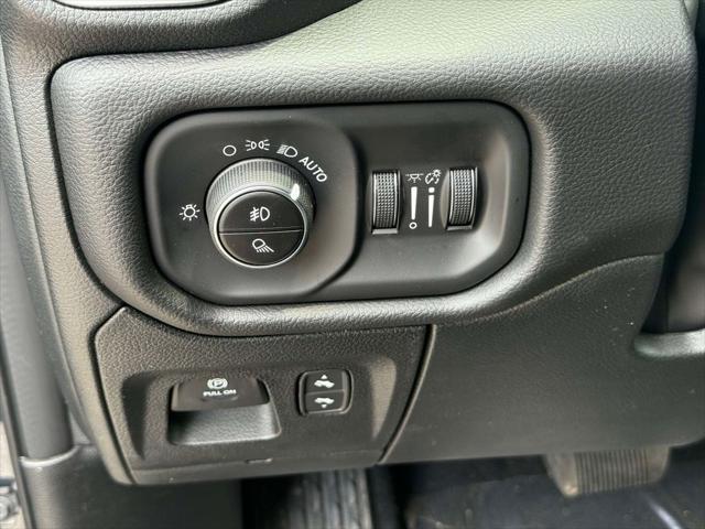 2026 Ram 1500 Big Horn Crew Cab 4x4 64 Box