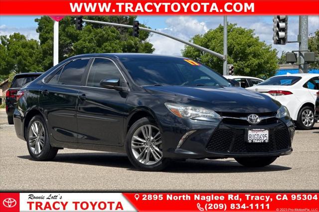2017 Toyota Camry SE