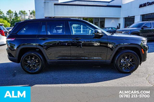 2025 Jeep Grand Cherokee Altitude 4x4