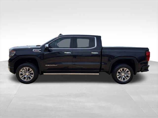 2022 GMC Sierra 1500 4WD Crew Cab Short Box Denali