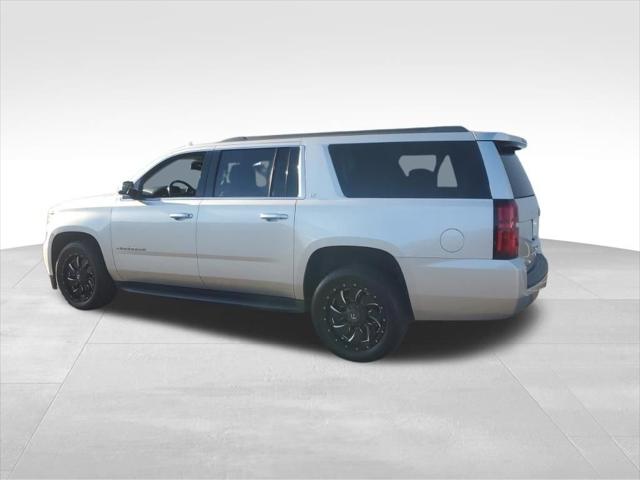 2020 Chevrolet Suburban 4WD LT