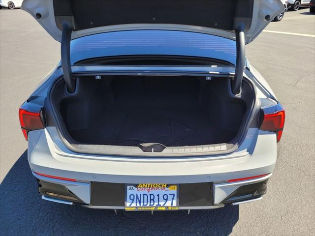 2025 Kia K5 GT