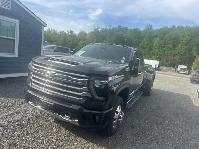 2024 Chevrolet Silverado 3500HD 4WD Crew Cab Long Bed High Country