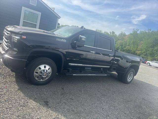 2024 Chevrolet Silverado 3500HD 4WD Crew Cab Long Bed High Country