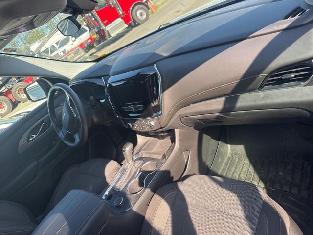 2020 Chevrolet Traverse AWD LS