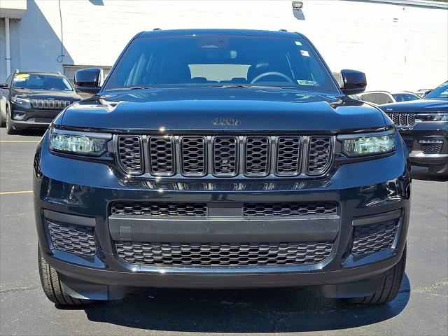 2023 Jeep Grand Cherokee L Altitude 4x4 2023 Jeep Grand Cherokee L Altitude 4x4