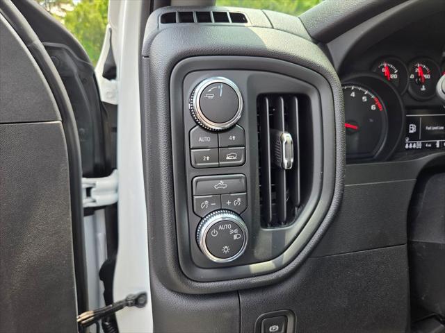 2026 GMC Sierra 1500 Crew Cab, Short Bed, Pro, 4WD
