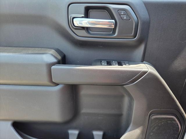 2026 GMC Sierra 1500 Crew Cab, Short Bed, Pro, 4WD