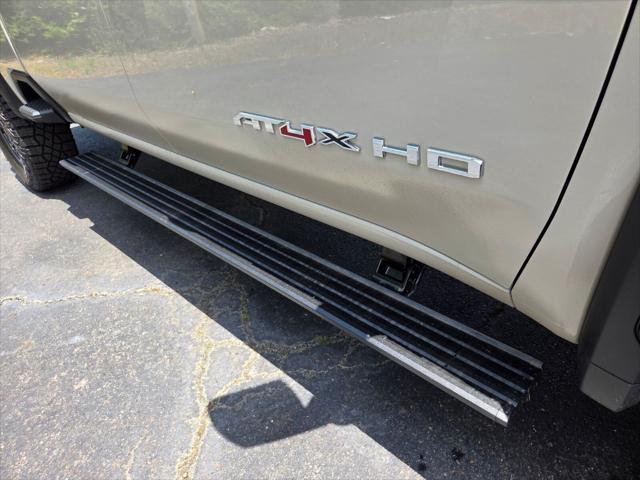 2026 GMC Sierra 2500HD Crew Cab, Standard Bed, AT4X, 4WD