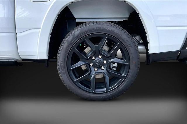 New 2026 Bright White Clear-Coat Exterior Paint RAM LARAMIE image 33