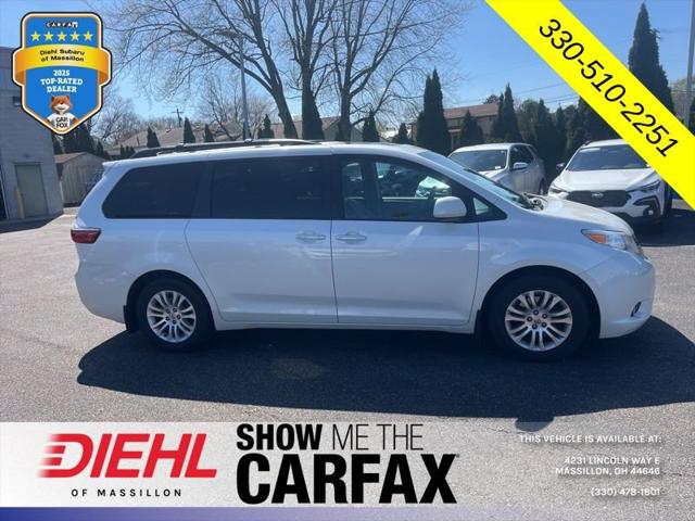2015 Toyota Sienna XLE 8 Passenger