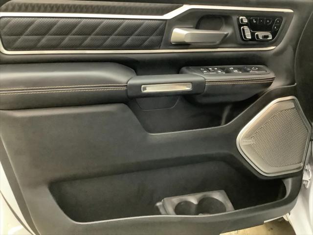 2026 Ram 1500 Tungsten Crew Cab 4x4 5'7" Box
