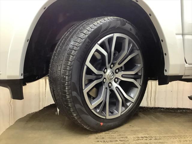 2026 Ram 1500 Tungsten Crew Cab 4x4 5'7" Box