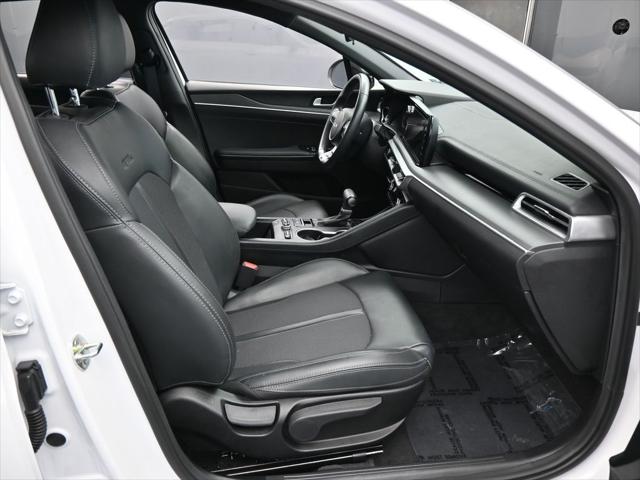 2024 Kia K5 GT-Line