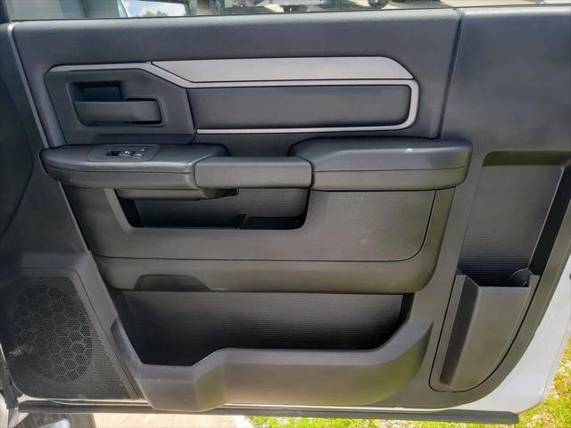 2025 Ram 5500 Tradesman/Big Horn