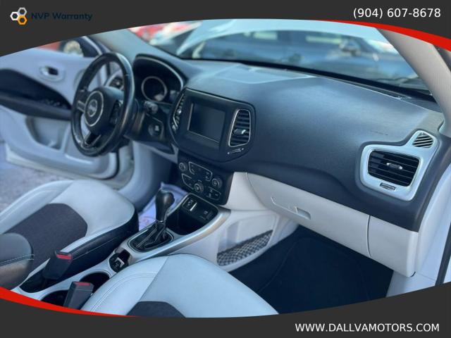 2020 Jeep Compass Latitude FWD