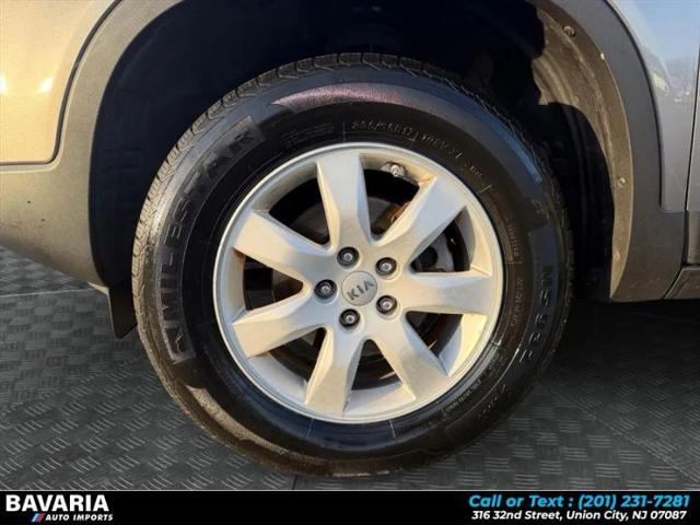 2012 Kia Sorento LX