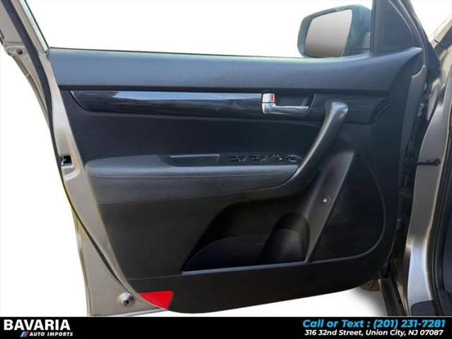 2012 Kia Sorento LX