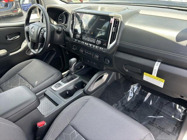 2026 Nissan Frontier Crew Cab Long Bed SV 4x4