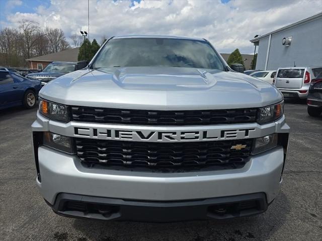 2020 Chevrolet Silverado 1500 4WD Crew Cab Short Bed Custom 2020 Chevrolet Silverado 1500 4WD Crew Cab Short Bed Custom