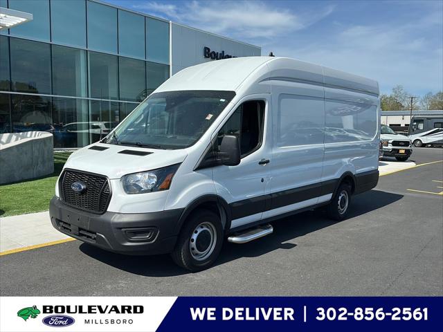 2022 Ford Transit-250 Cargo Van 