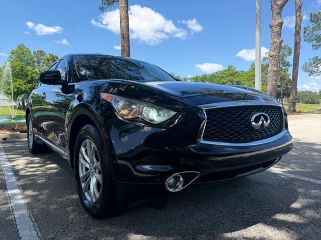 2017 INFINITI QX70 3.7