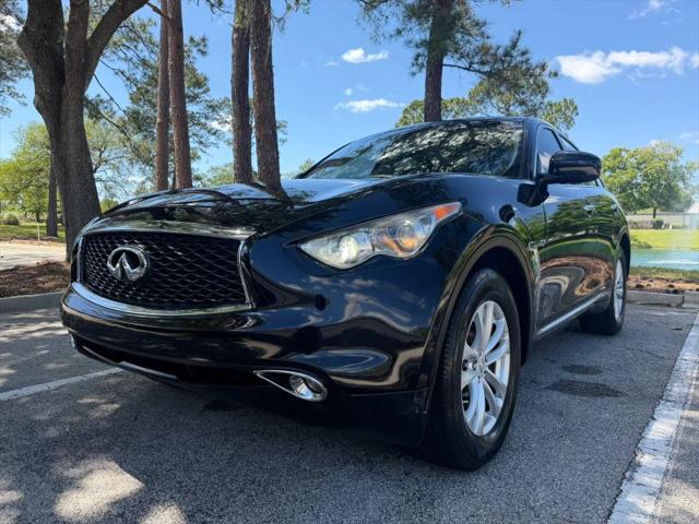 2017 INFINITI QX70 3.7