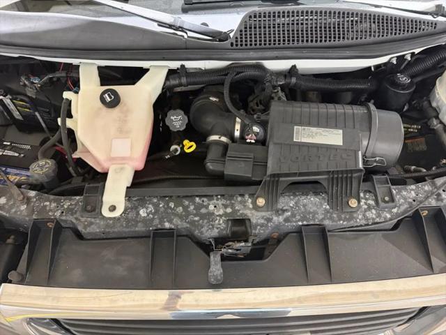 2010 GMC Savana 3500 LT