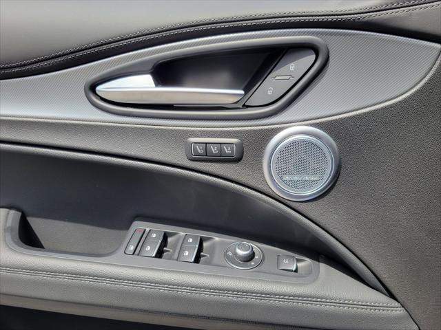 2026 Alfa Romeo Stelvio Base