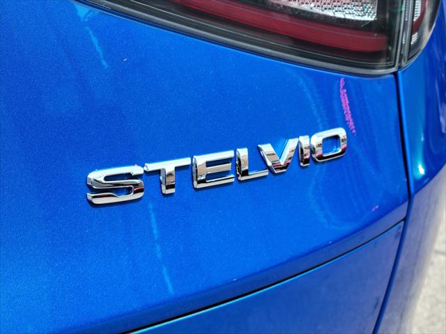 2026 Alfa Romeo Stelvio Base