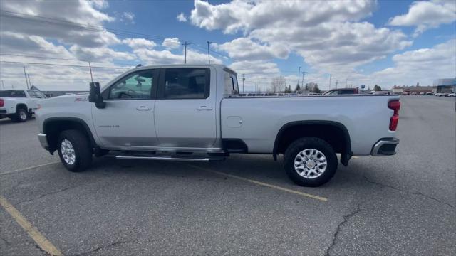 2022 Chevrolet Silverado 3500HD 4WD Crew Cab Long Bed LT