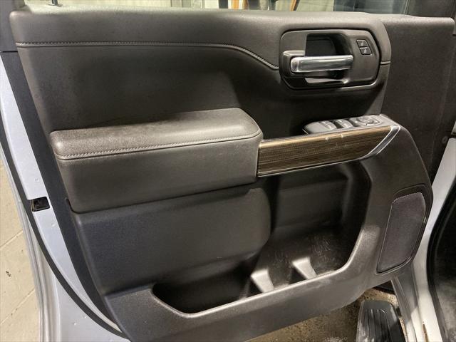 2022 Chevrolet Silverado 3500HD 4WD Crew Cab Long Bed LT