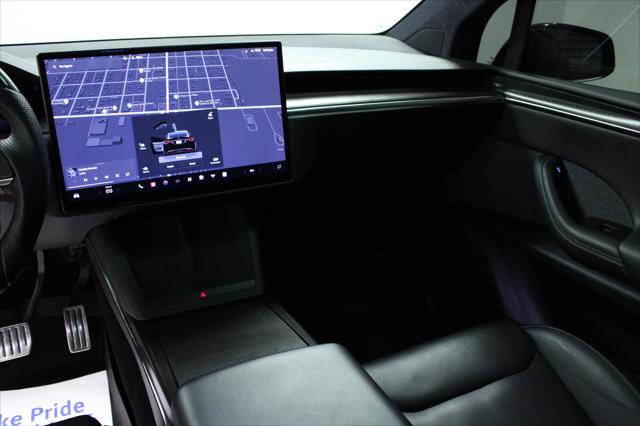 2022 Tesla Model X Plaid Tri Motor All-Wheel Drive