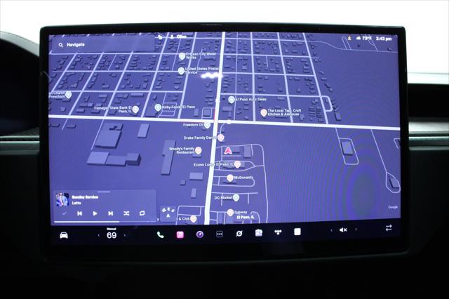 2022 Tesla Model X Plaid Tri Motor All-Wheel Drive