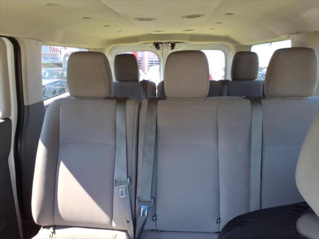 2017 Nissan 3500 S V6