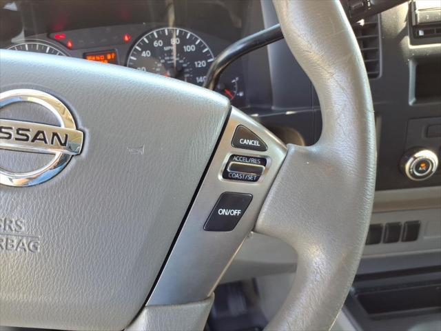 2017 Nissan 3500 S V6