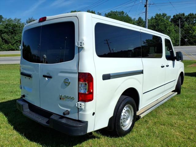 2017 Nissan 3500 S V6