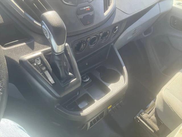 2018 Ford Transit w/Sliding Side Door w/LWB