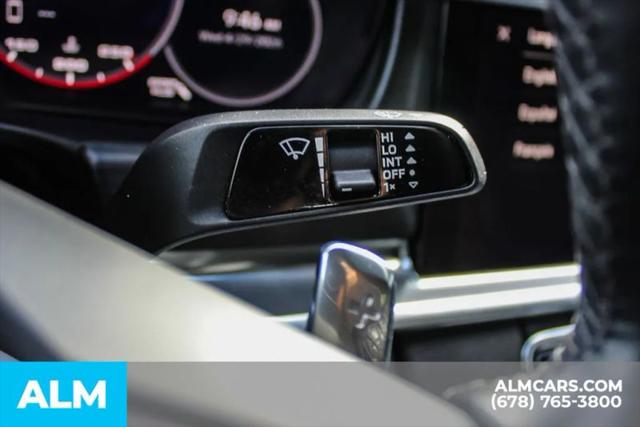 2023 Porsche Panamera 4 Platinum Edition