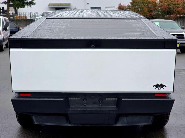 2024 Tesla Cybertruck Cyberbeast