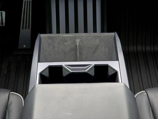 2024 Tesla Cybertruck Cyberbeast