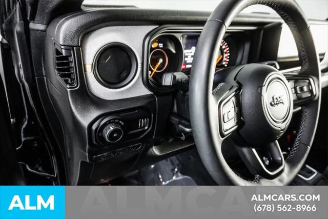 2025 Jeep Wrangler 4-Door Summit 4x4
