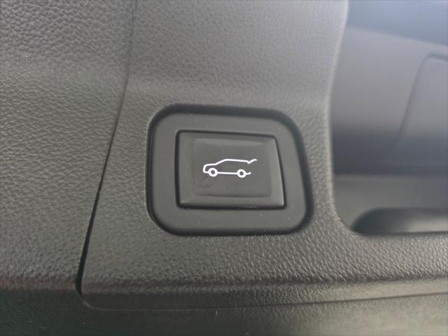 2023 GMC Acadia AWD AT4