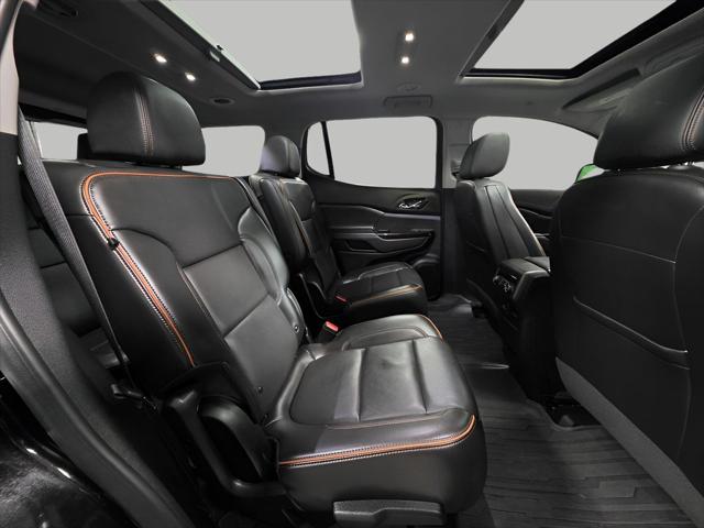 2023 GMC Acadia AWD AT4