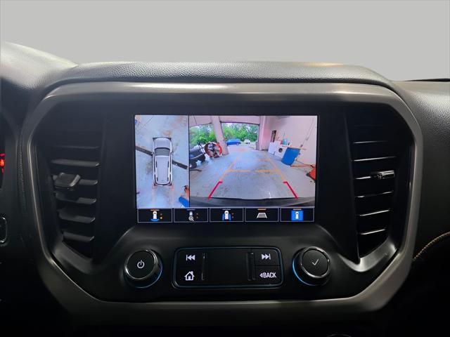 2023 GMC Acadia AWD AT4