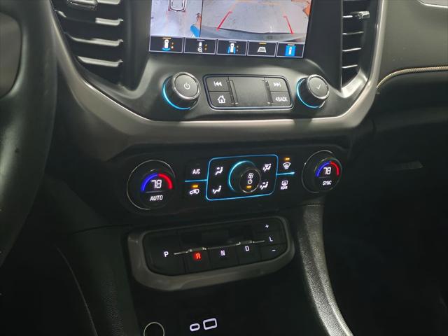 2023 GMC Acadia AWD AT4
